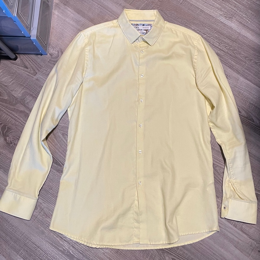 Zara Men’s Dress Shirt